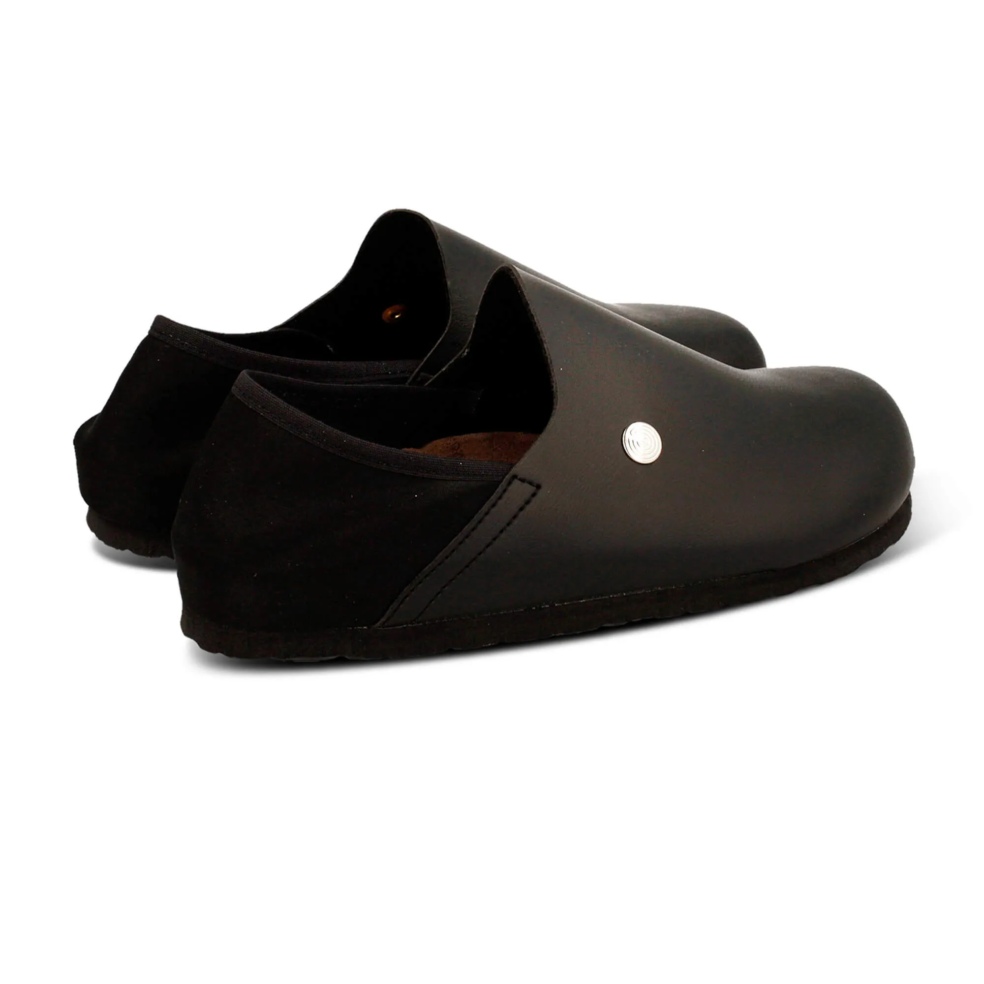 Kipnuk Black Leather Slip On