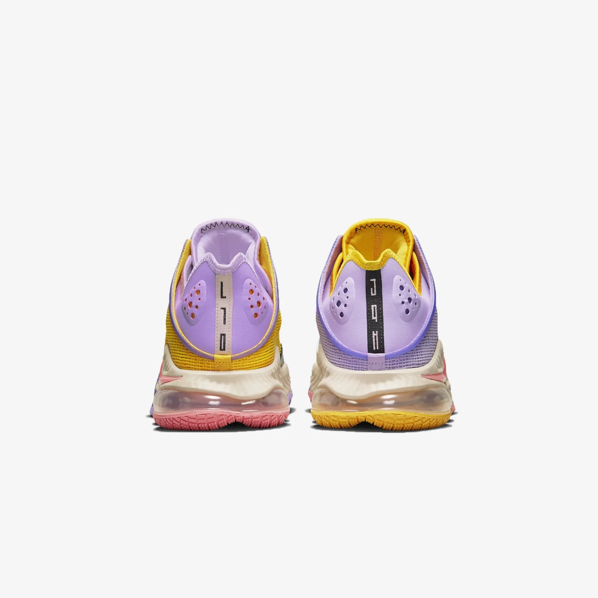 Nike | LEBRON 19 LOW  { MISMATCH
