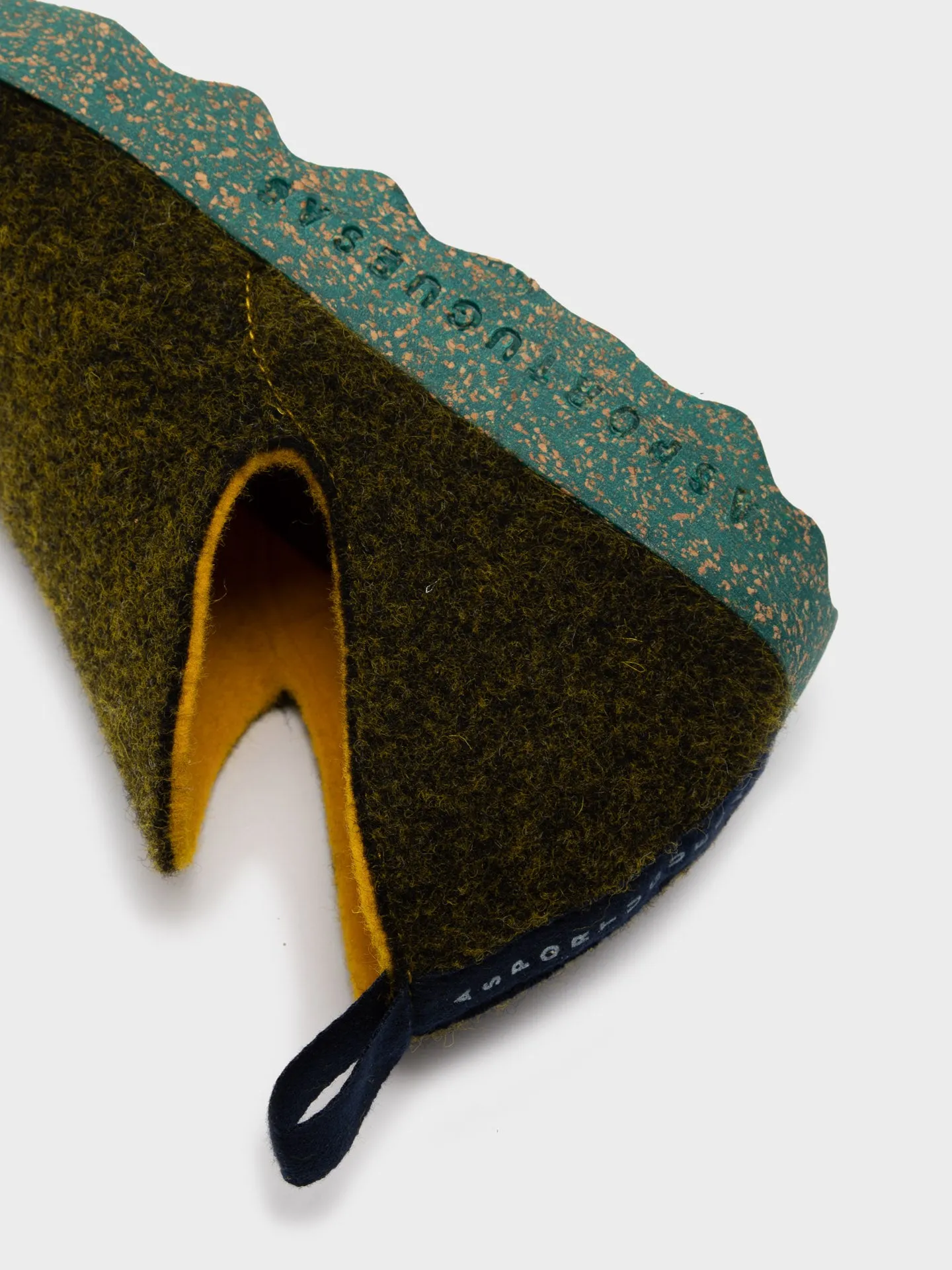 Slip-on Shoes CITY Forest