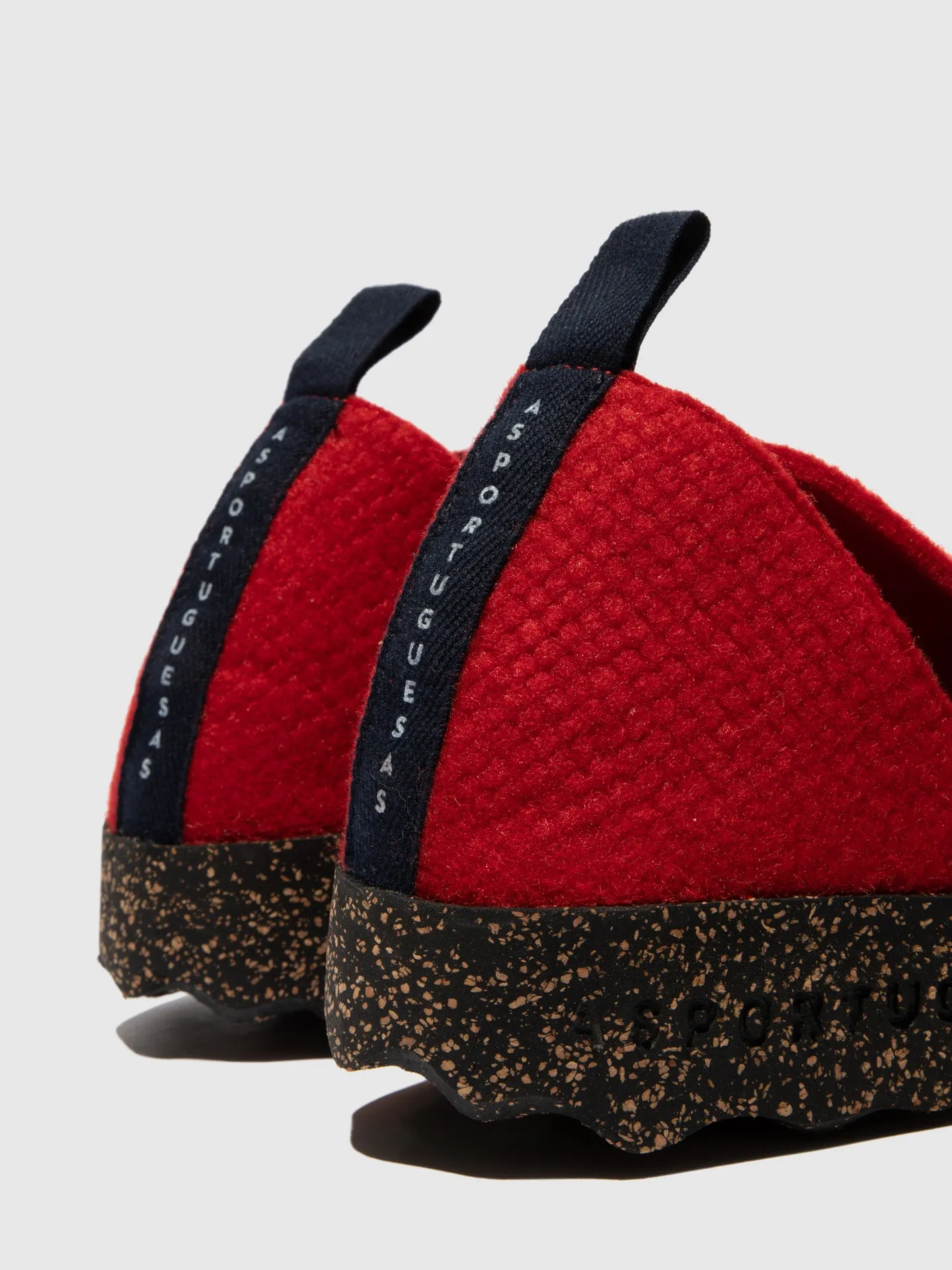 Slip-on Shoes CITY Red
