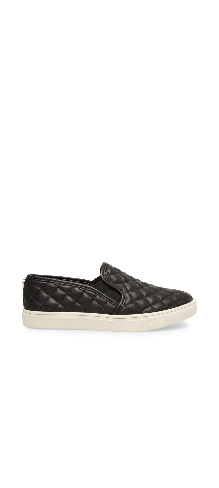 Steve Madden Ecentrcq Sporty Chic Quilted Slip-on Rounded Toe Sneakers Black