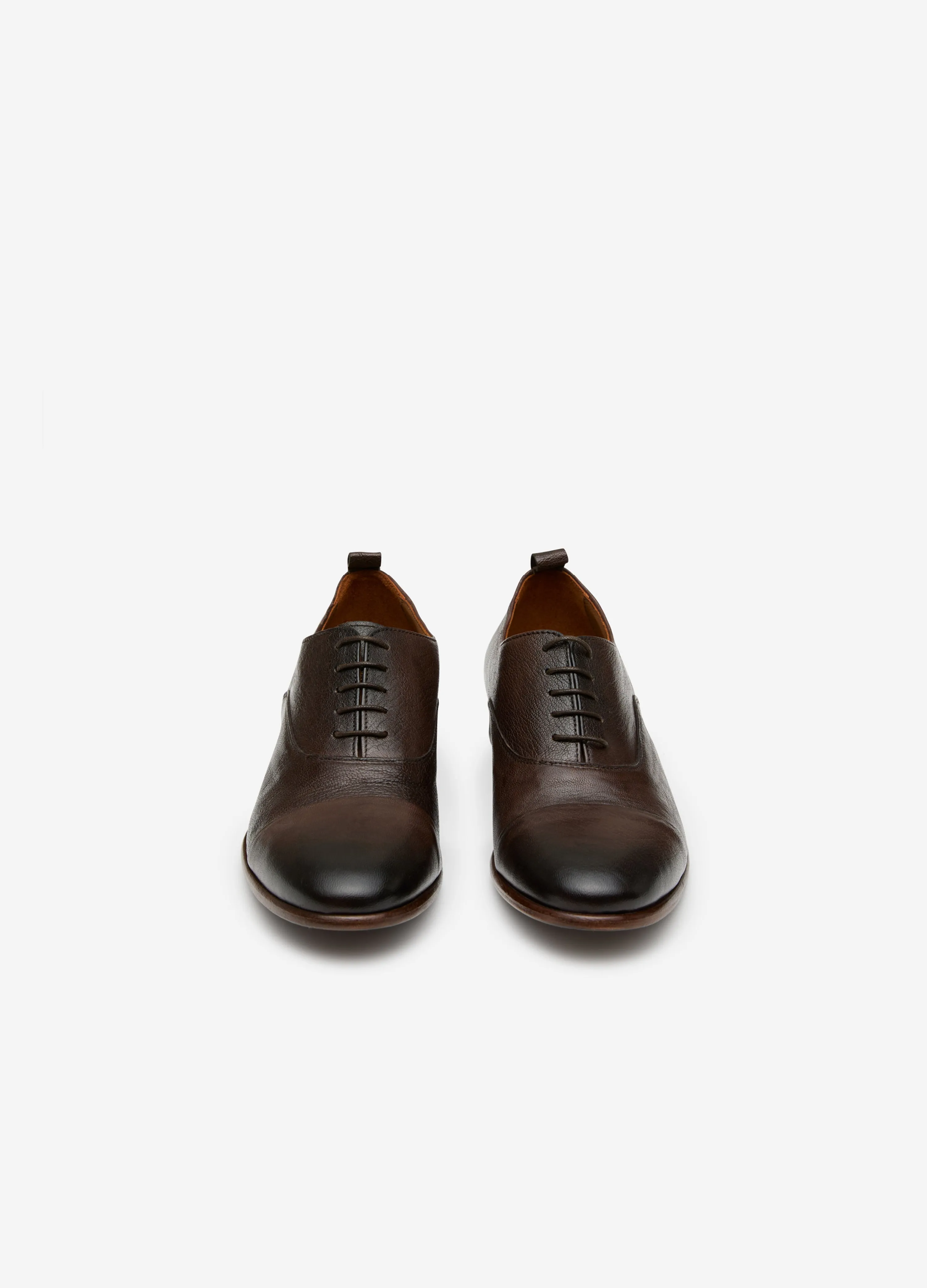 Textured Leather Oxford Chocolate