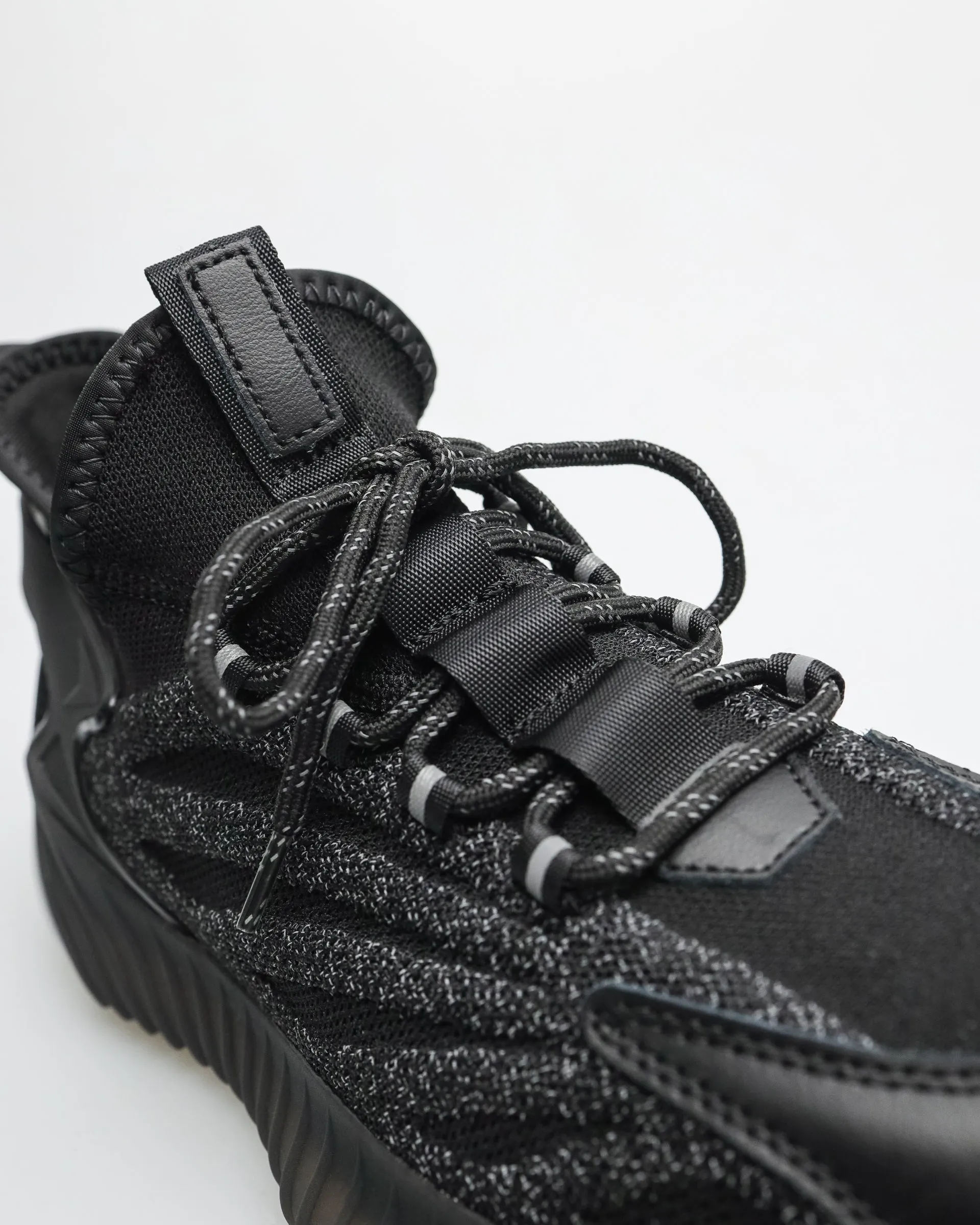 Tomaz DS001 Men's Sneakers