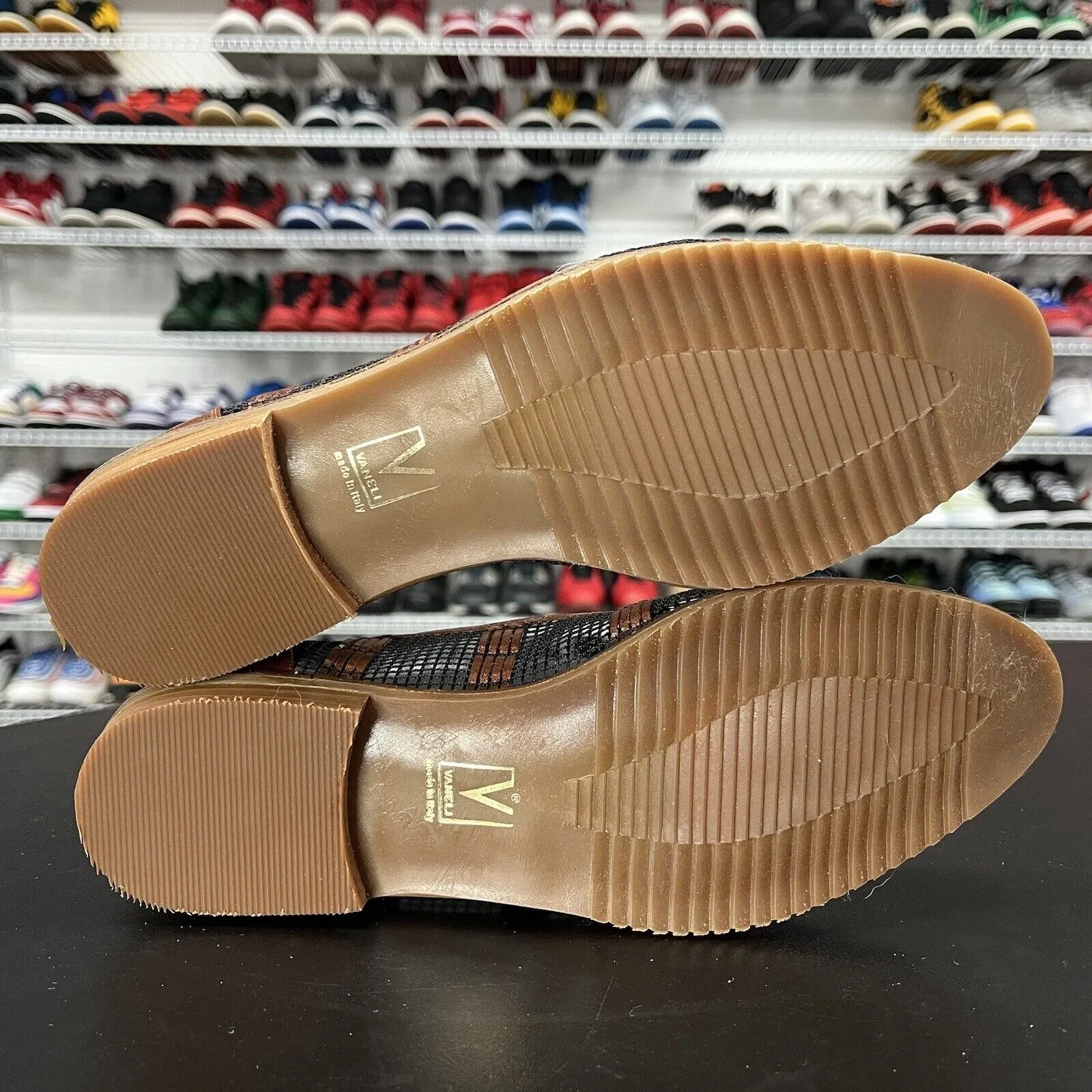 Vaneli Tan Brown Women's Flats Round Toe Size 7M